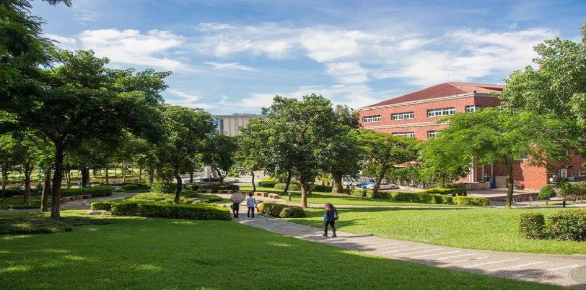 學士專業主視覺